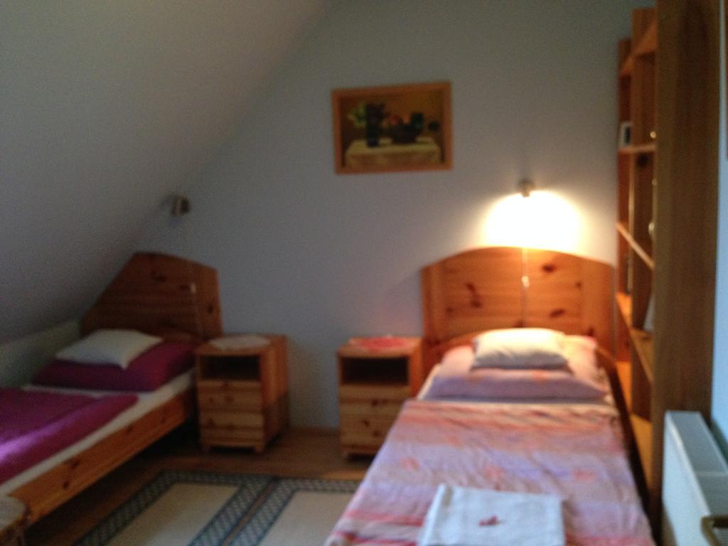 Edvy Malom Fogado Barokk Udvarhaz Pápa Buitenkant foto