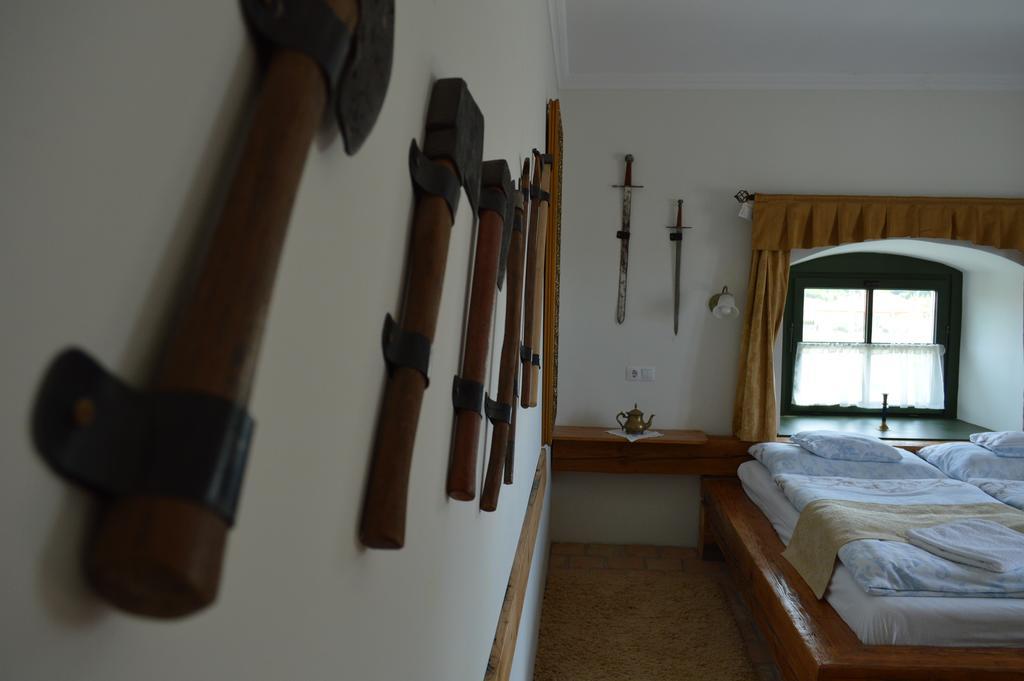 Edvy Malom Fogado Barokk Udvarhaz Pápa Buitenkant foto