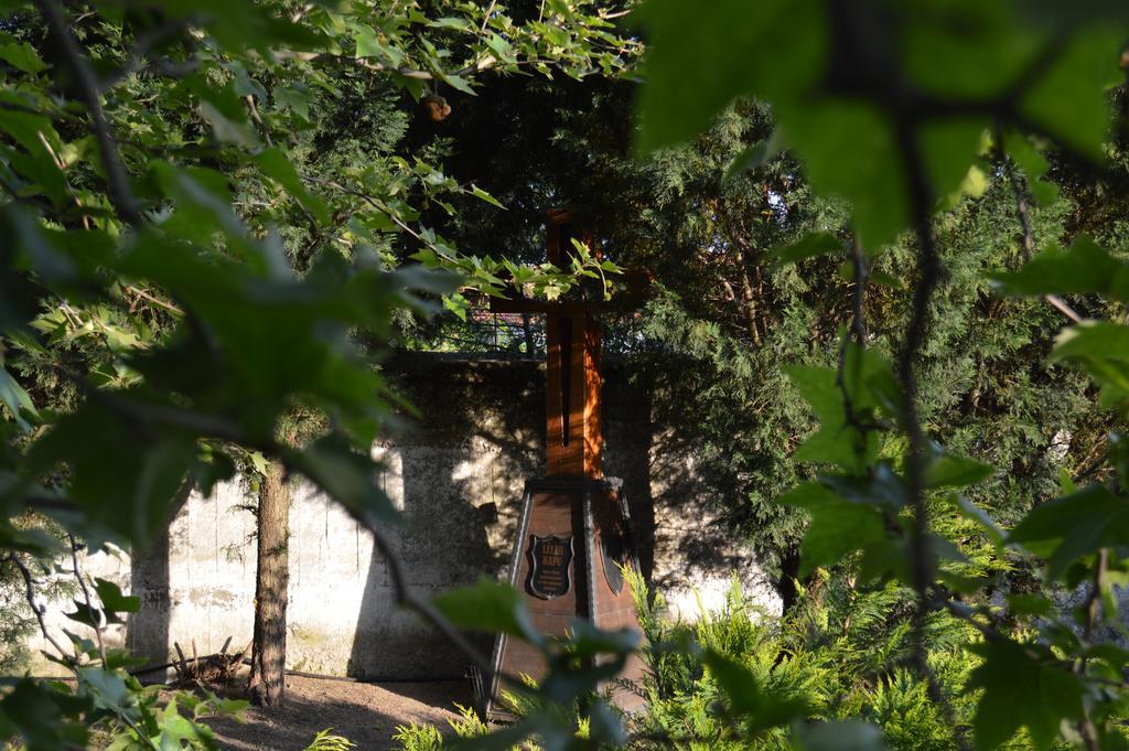 Edvy Malom Fogado Barokk Udvarhaz Pápa Buitenkant foto